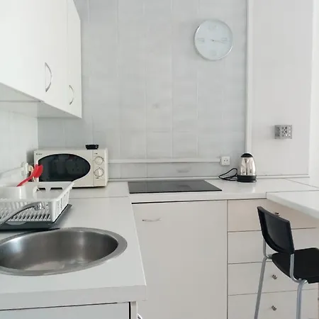 Apartment Close To Yumbo,free Parking