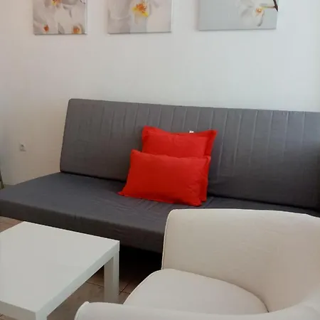 Apartment Close To Yumbo,free Parking